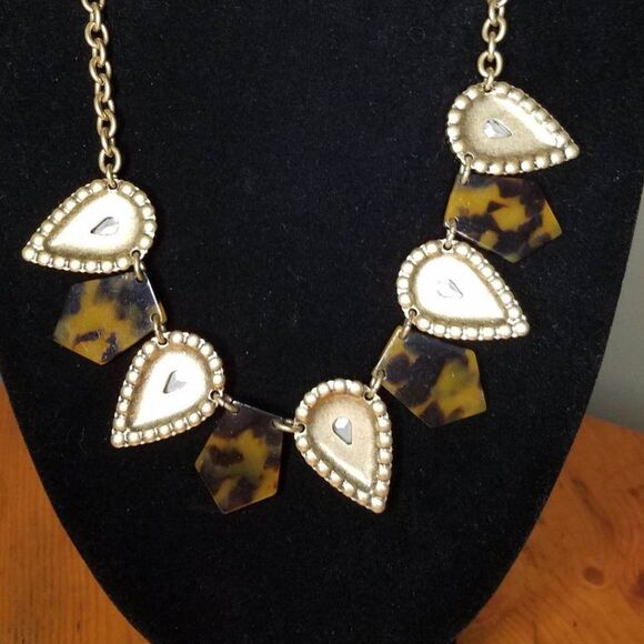 J Crew Faux Tortoiseshell & Pear Shped Rhinestone Statement Necklace - Picture 4 of 8